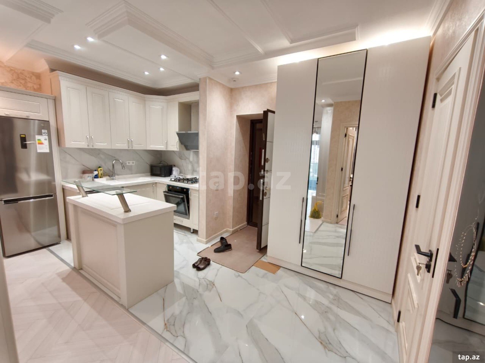 2-otaqlı yeni tikili kirayə verilir, Tbilisi pr., 60 m²