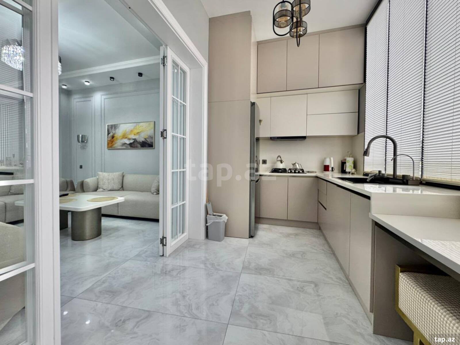 2-otaqlı yeni tikili, Binəqədi r., 90 m²