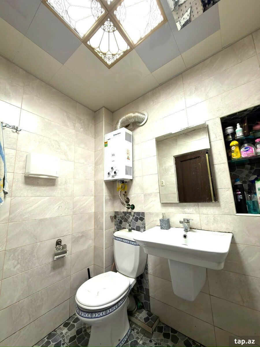 3-otaqlı mənzil, Neftçilər m., 70 m²