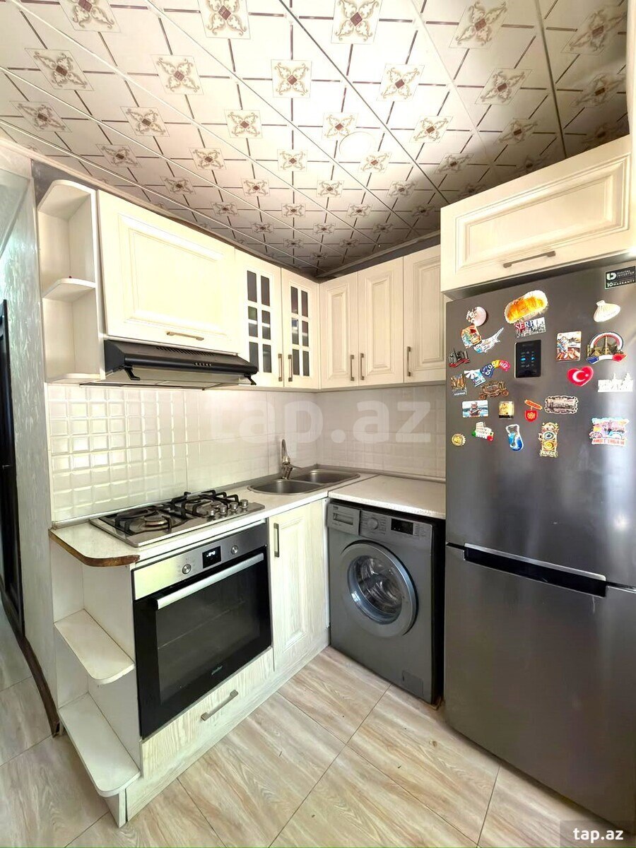 3-otaqlı mənzil, Neftçilər m., 70 m²