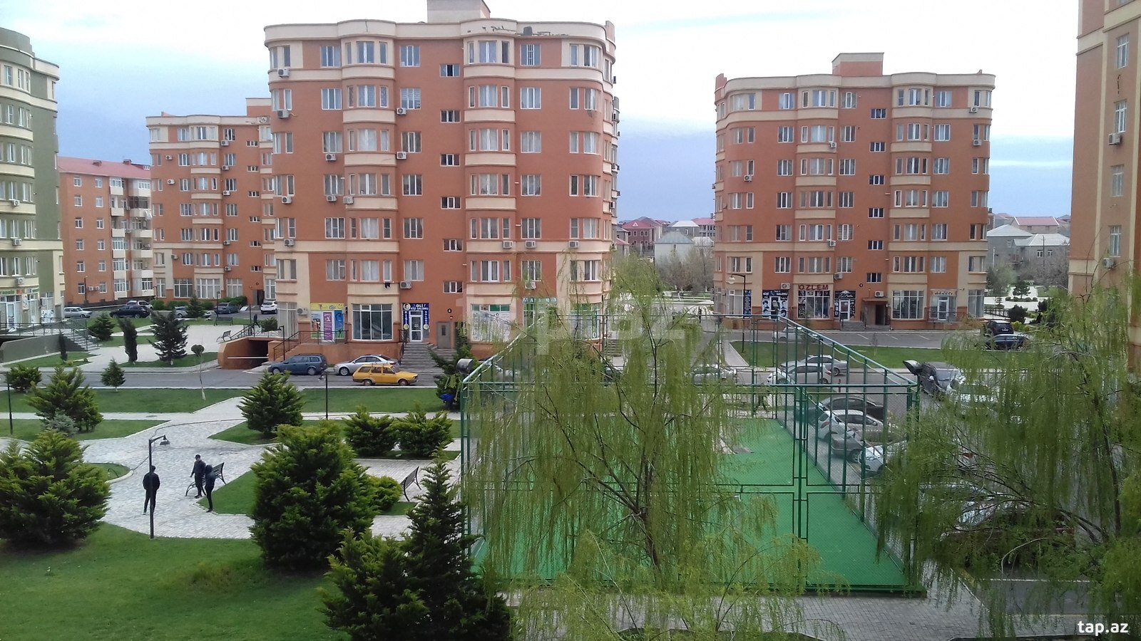 2 otaqlı mənzil satılır, Bakı