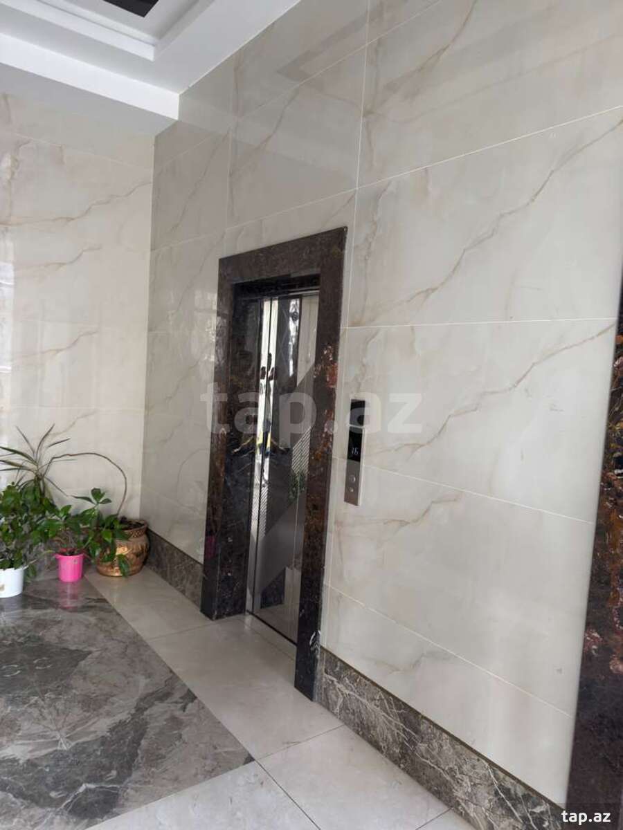 2-otaqlı yeni tikili, İnşaatçılar m., 92 m²