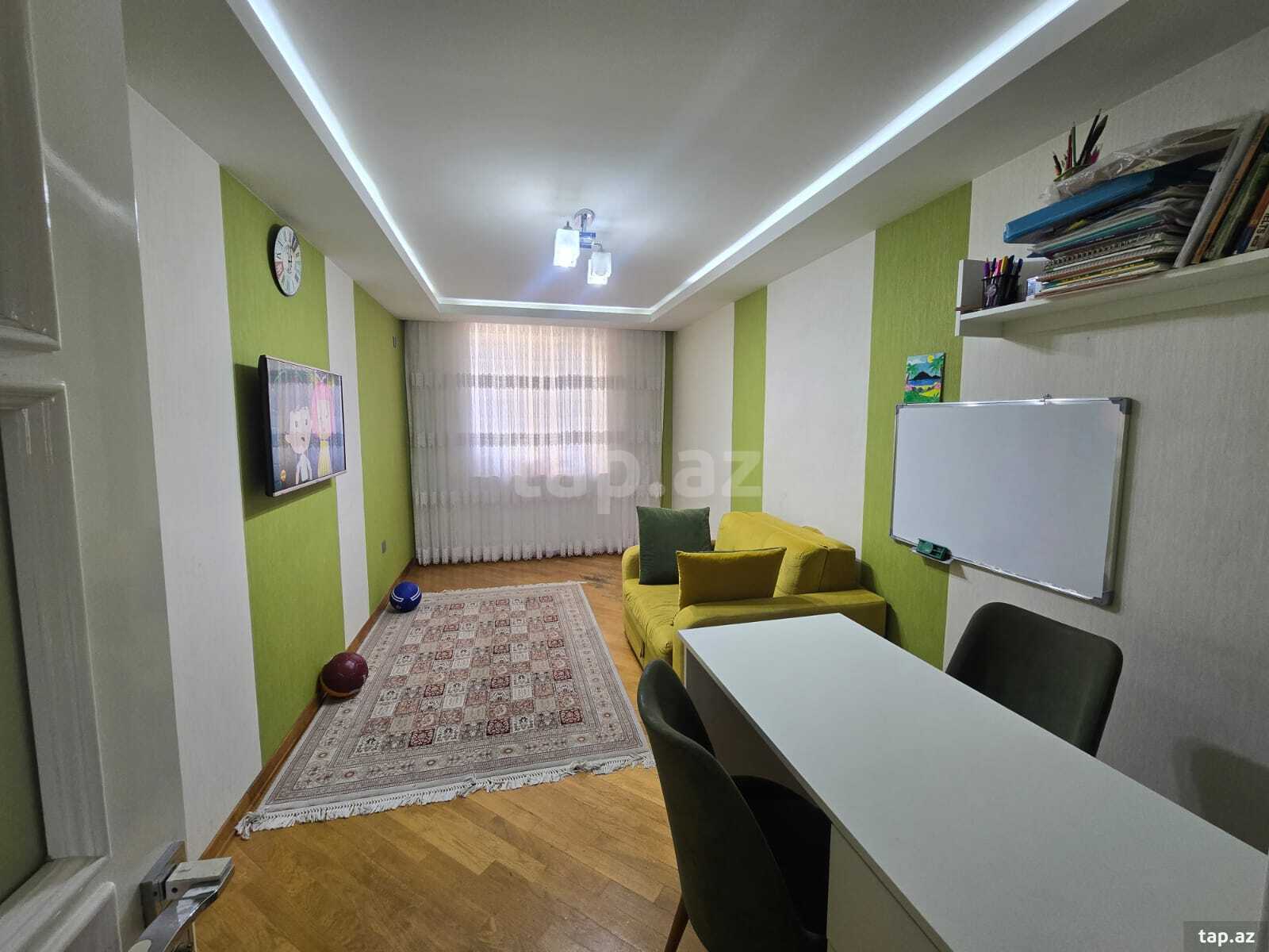 3-otaqlı mənzil, Elmlər Akademiyası m., 60 m²