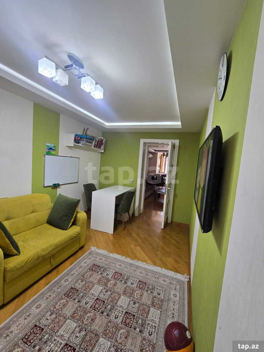 3-otaqlı mənzil, Elmlər Akademiyası m., 60 m²
