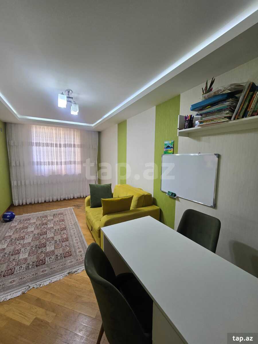 3-otaqlı mənzil, Elmlər Akademiyası m., 60 m²
