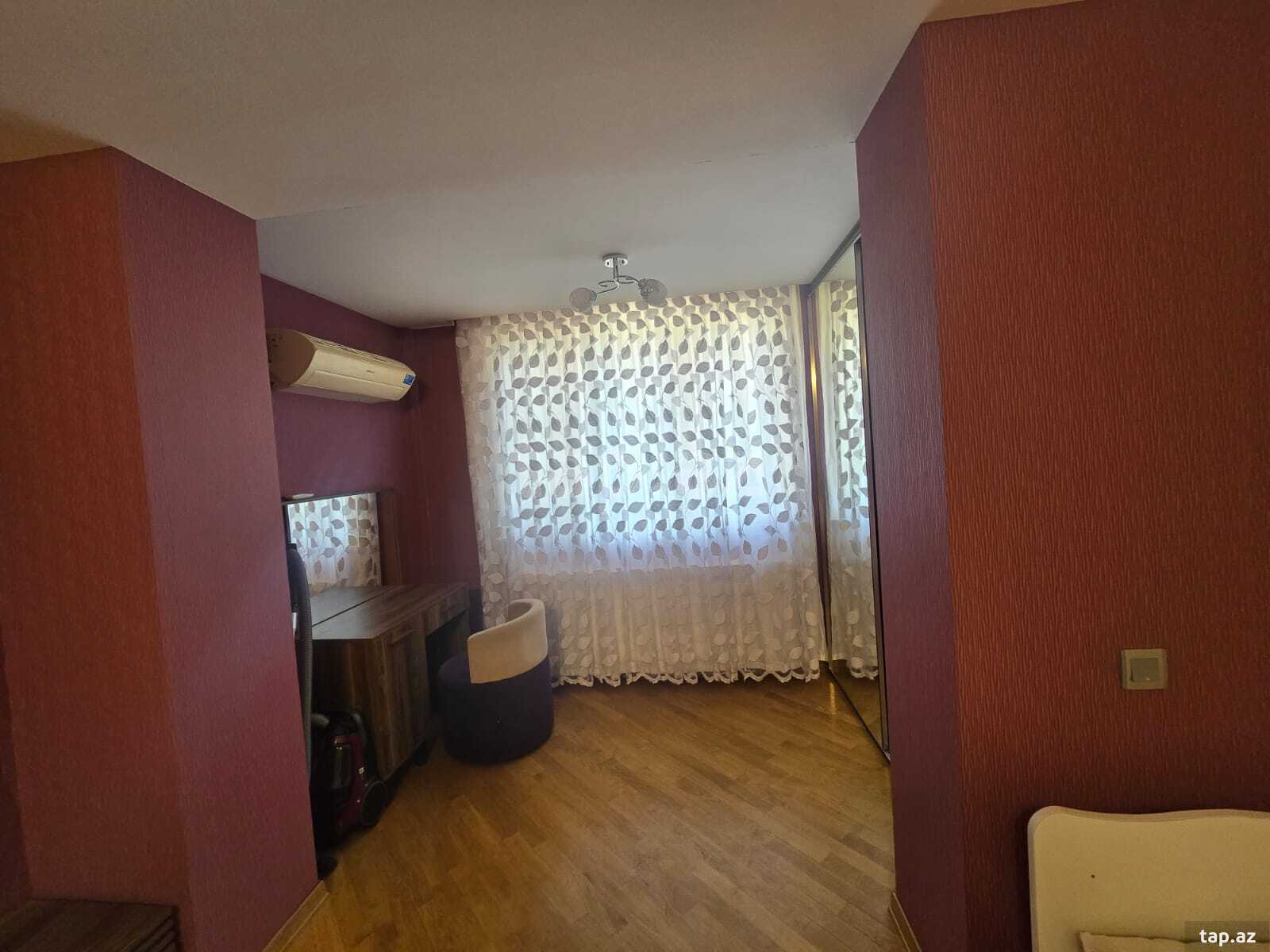 3-otaqlı mənzil, Elmlər Akademiyası m., 60 m²