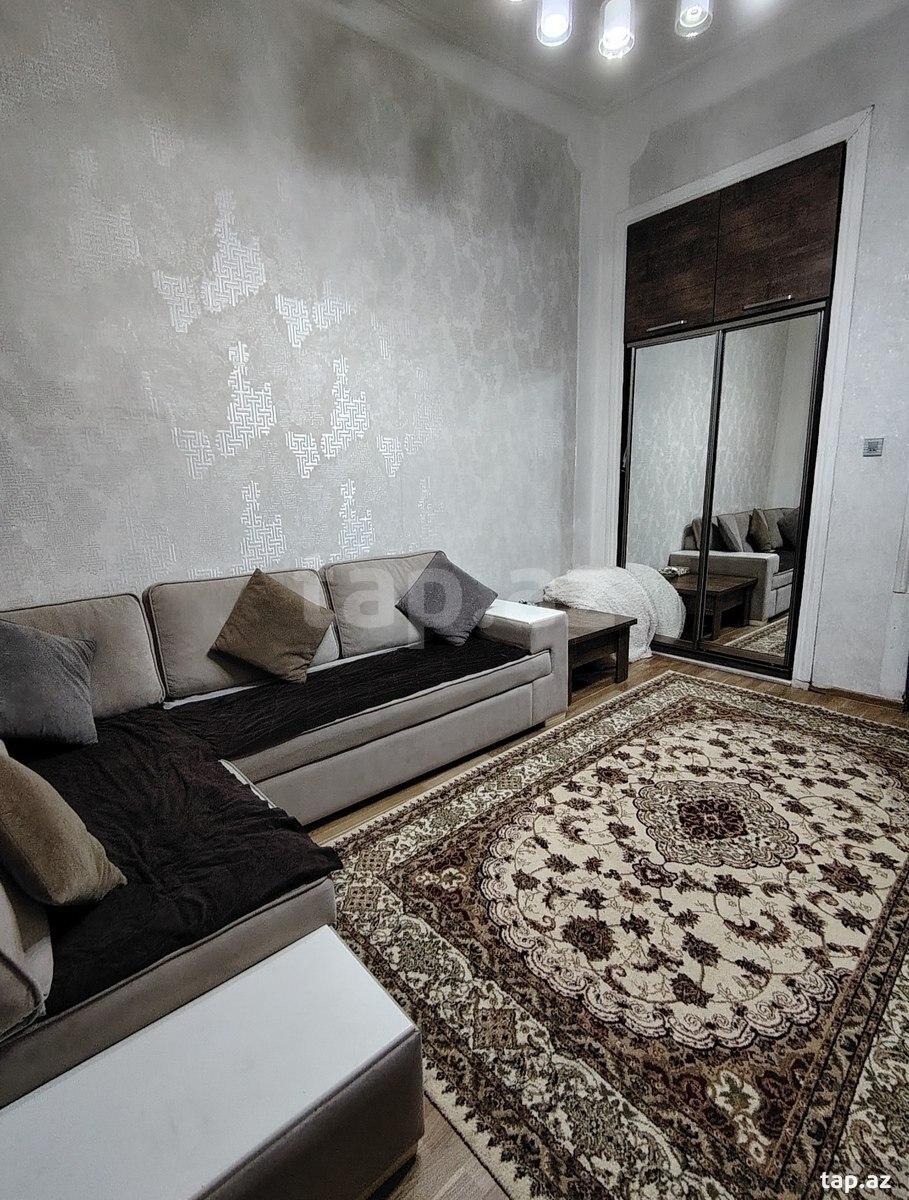 1-otaqlı mənzil, Şamil Əzizbəyov küç., 31 m²