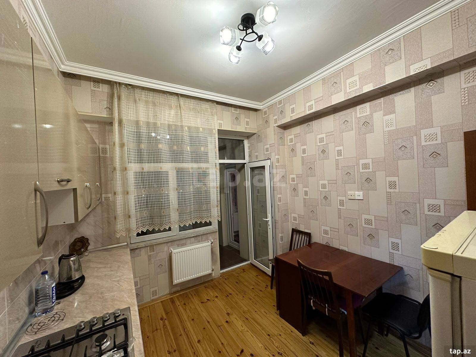 1-otaqlı yeni tikili kirayə verilir, İnşaatçılar m., 65 m²