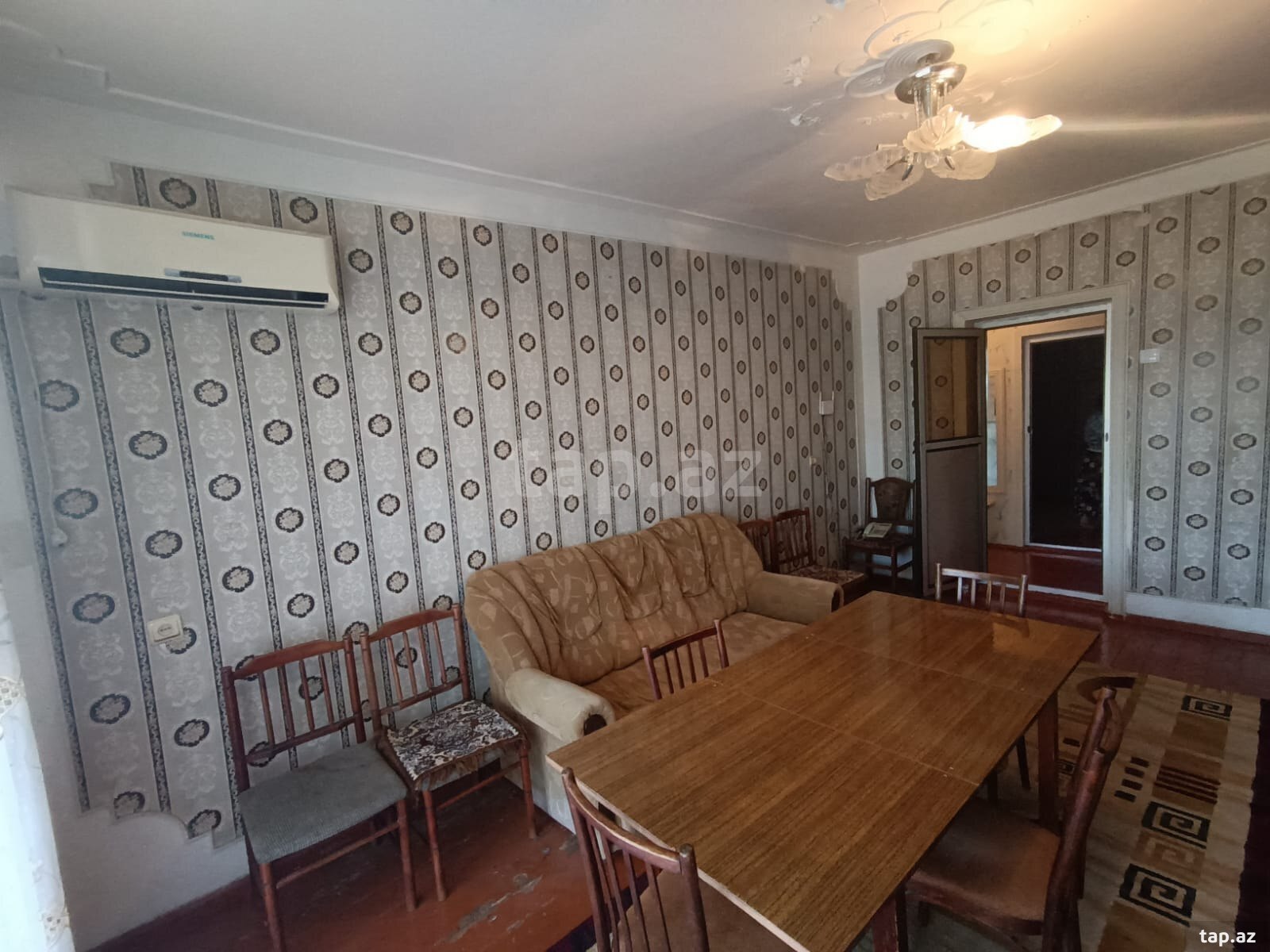 2-otaqlı mənzil, 1-ci mkr., 50 m²