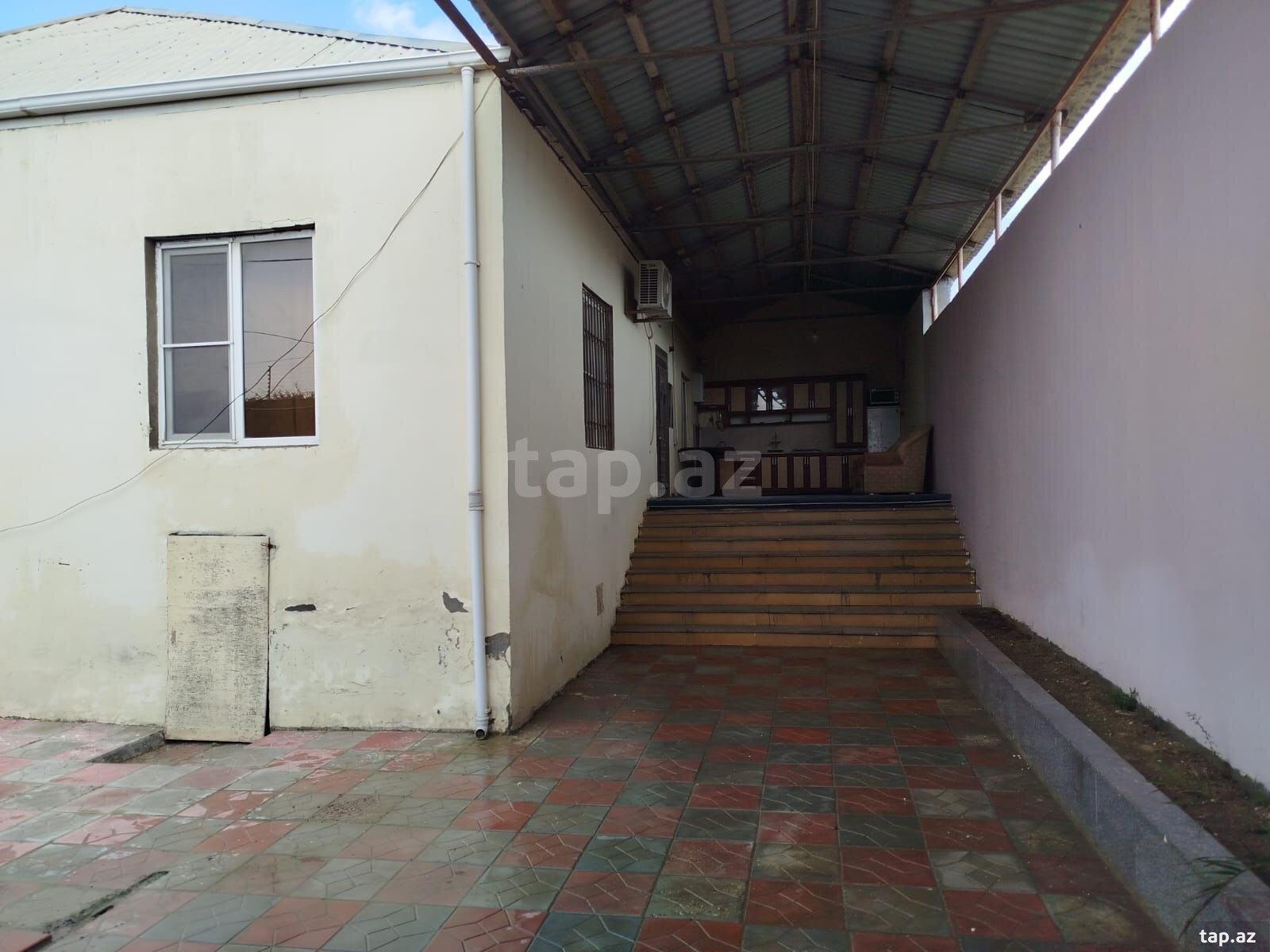 4-otaqlı mənzil, Binə qəs., 150 m²