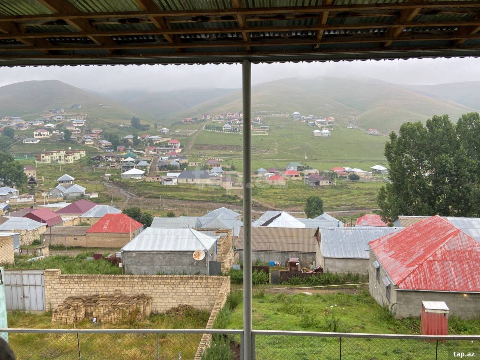 Həyət evi, Mikayıl Müşfiq küç.