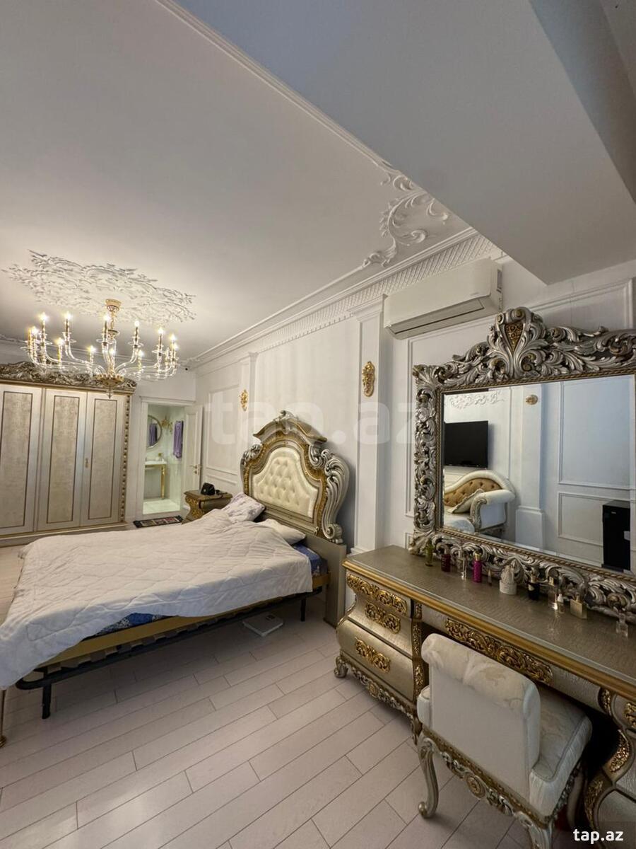 4-otaqlı yeni tikili, 8 Noyabr pr., 181 m²