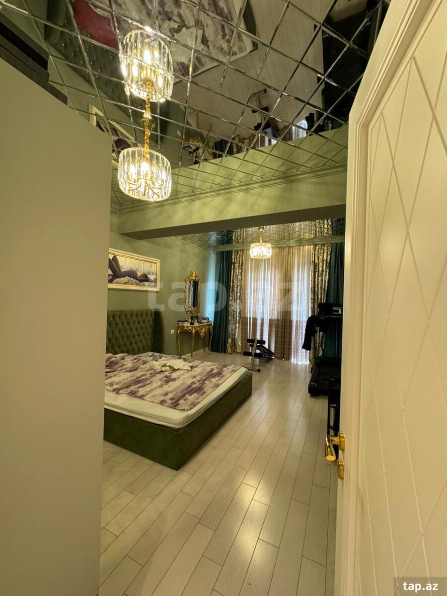 4-otaqlı yeni tikili, 8 Noyabr pr., 181 m²