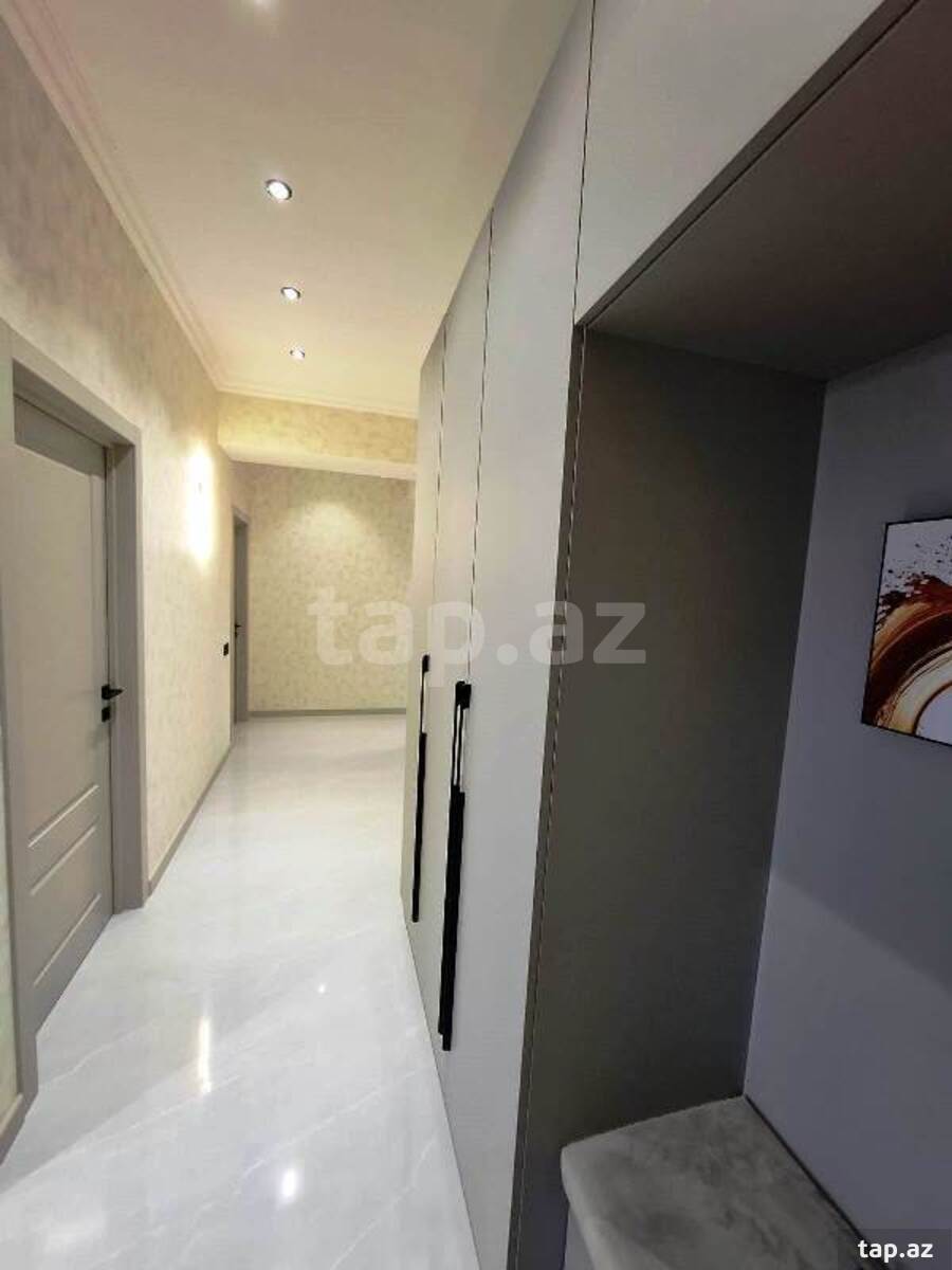 3-otaqlı yeni tikili, 28 May m., 120 m²
