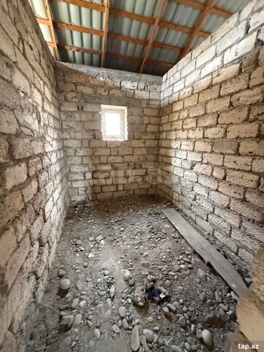 Həyət evi, Adil İsgəndərov küç.