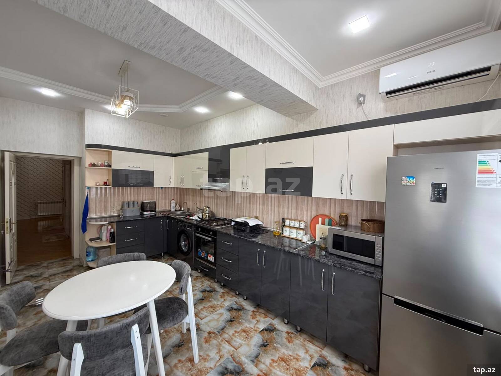 3-otaqlı yeni tikili, Xırdalan ş., 125 m²