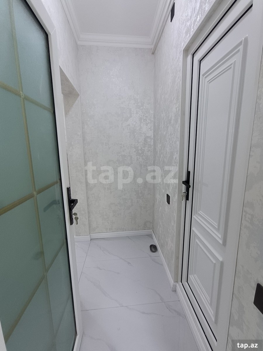 4-otaqlı mənzil, Gəncə ş., 70 m²