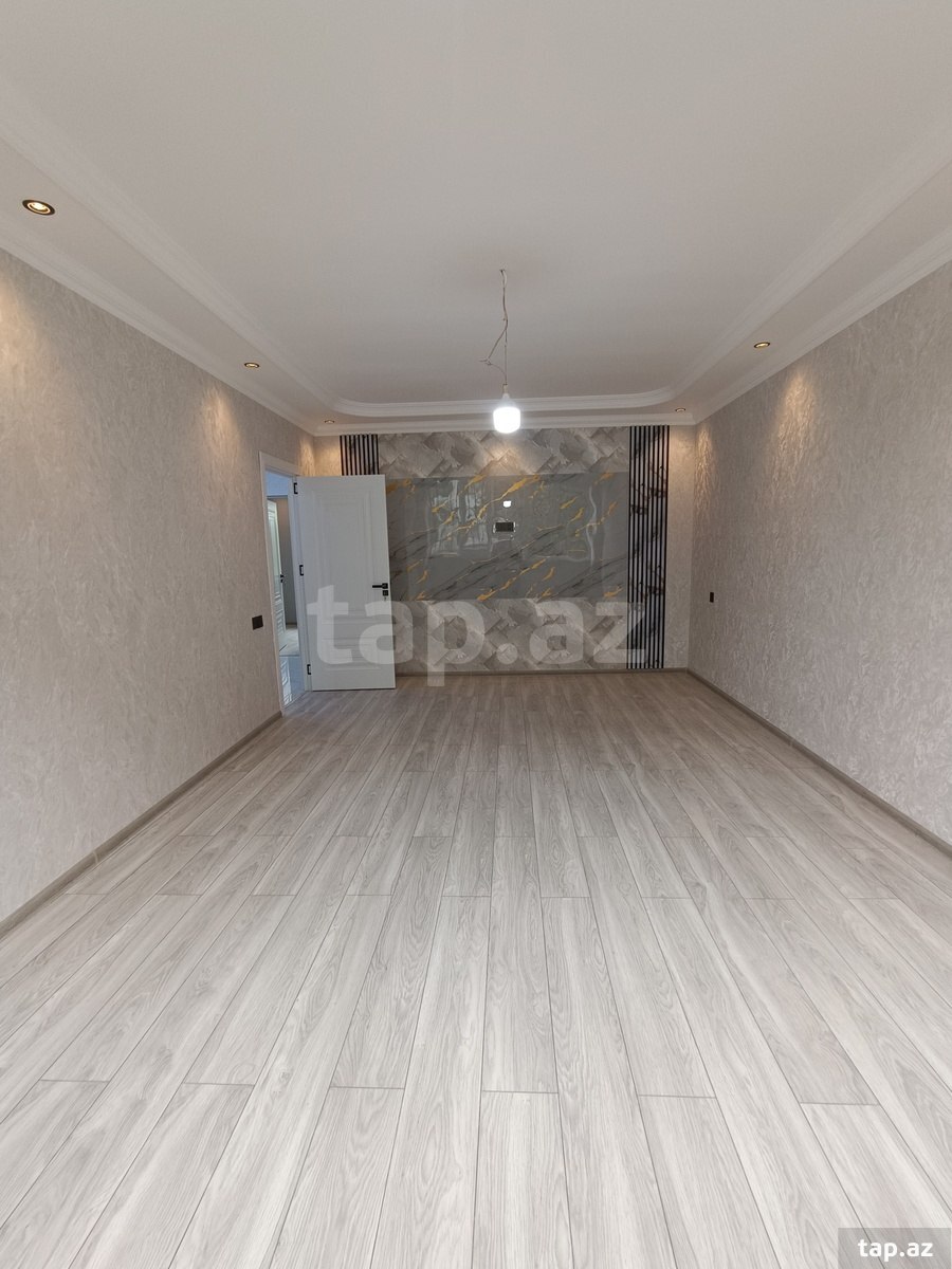 4-otaqlı mənzil, Gəncə ş., 70 m²