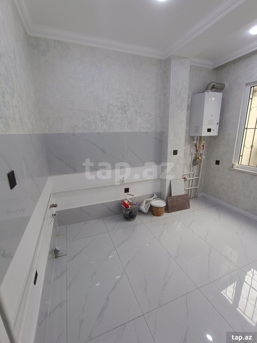 4-otaqlı mənzil, Gəncə ş., 70 m²