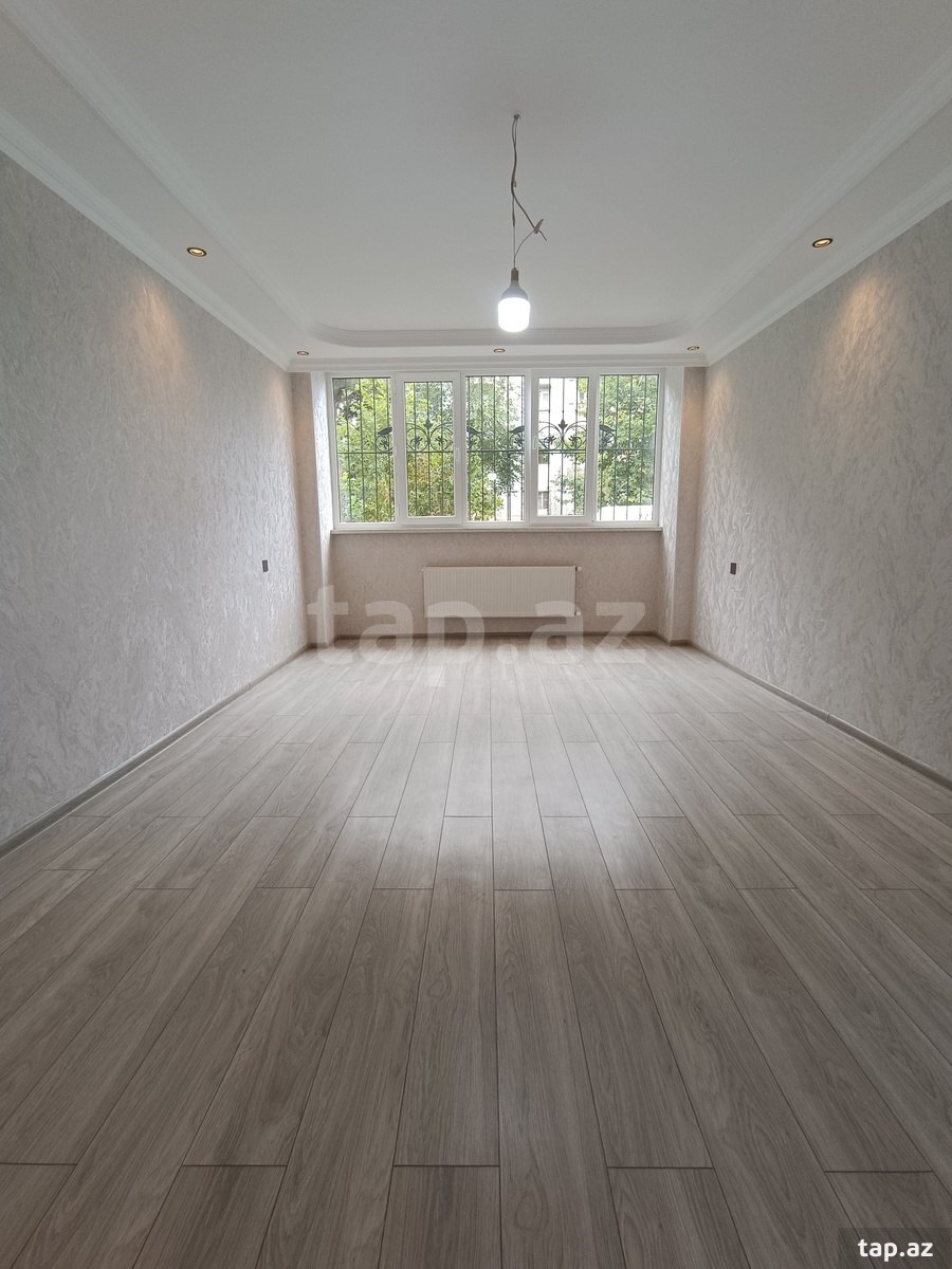 4-otaqlı mənzil, Gəncə ş., 70 m²