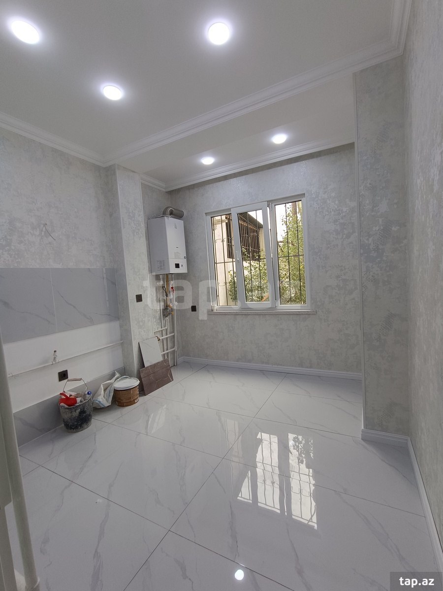 4-otaqlı mənzil, Gəncə ş., 70 m²