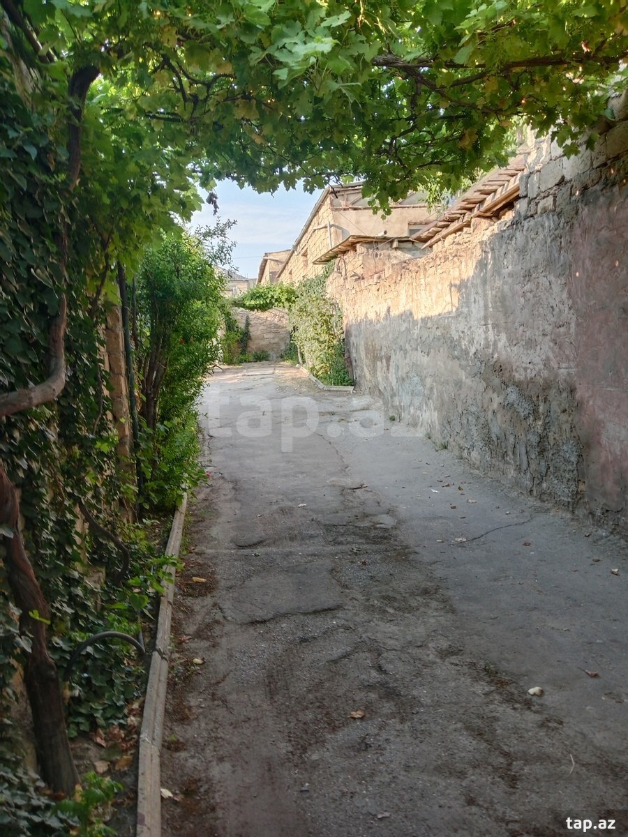 Həyət evi, Bülbülə qəs.