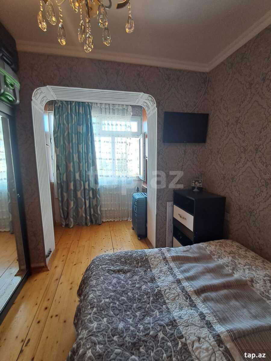 3-otaqlı mənzil, 8 Noyabr pr., 80 m²