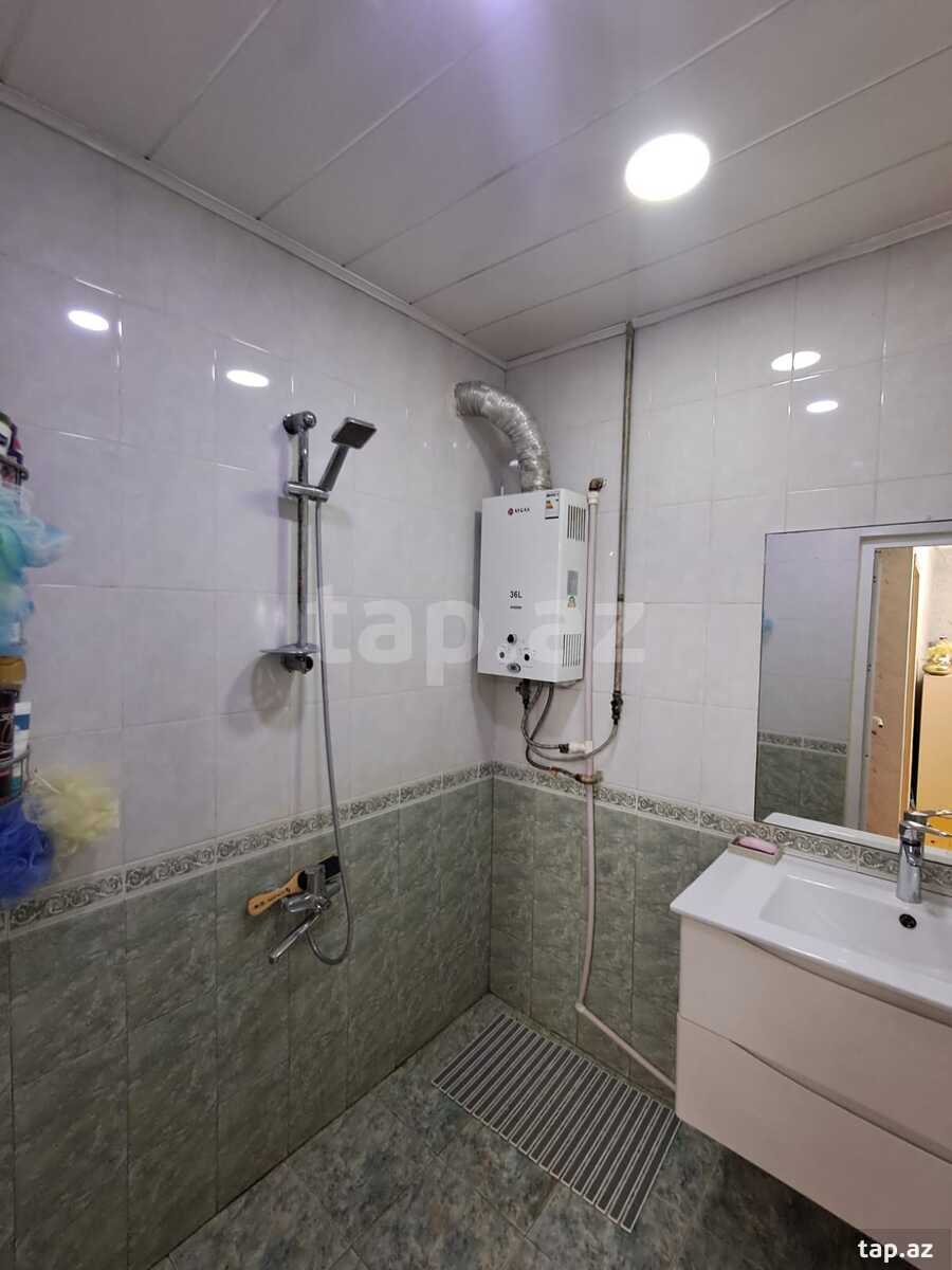 3-otaqlı mənzil, 8 Noyabr pr., 80 m²