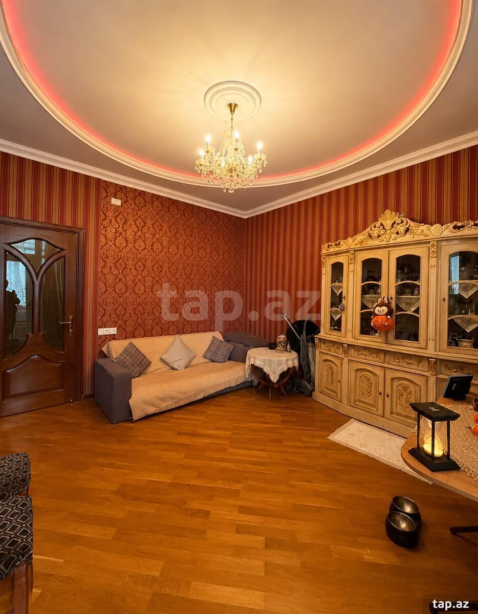 3-otaqlı yeni tikili, Qurban Xəlilov küç., 107 m²