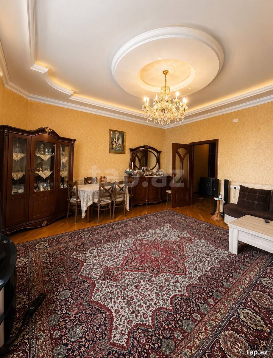 3-otaqlı yeni tikili, Qurban Xəlilov küç., 107 m²