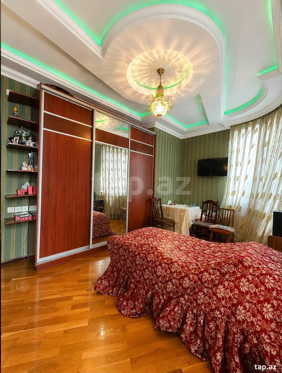 3-otaqlı yeni tikili, Qurban Xəlilov küç., 107 m²