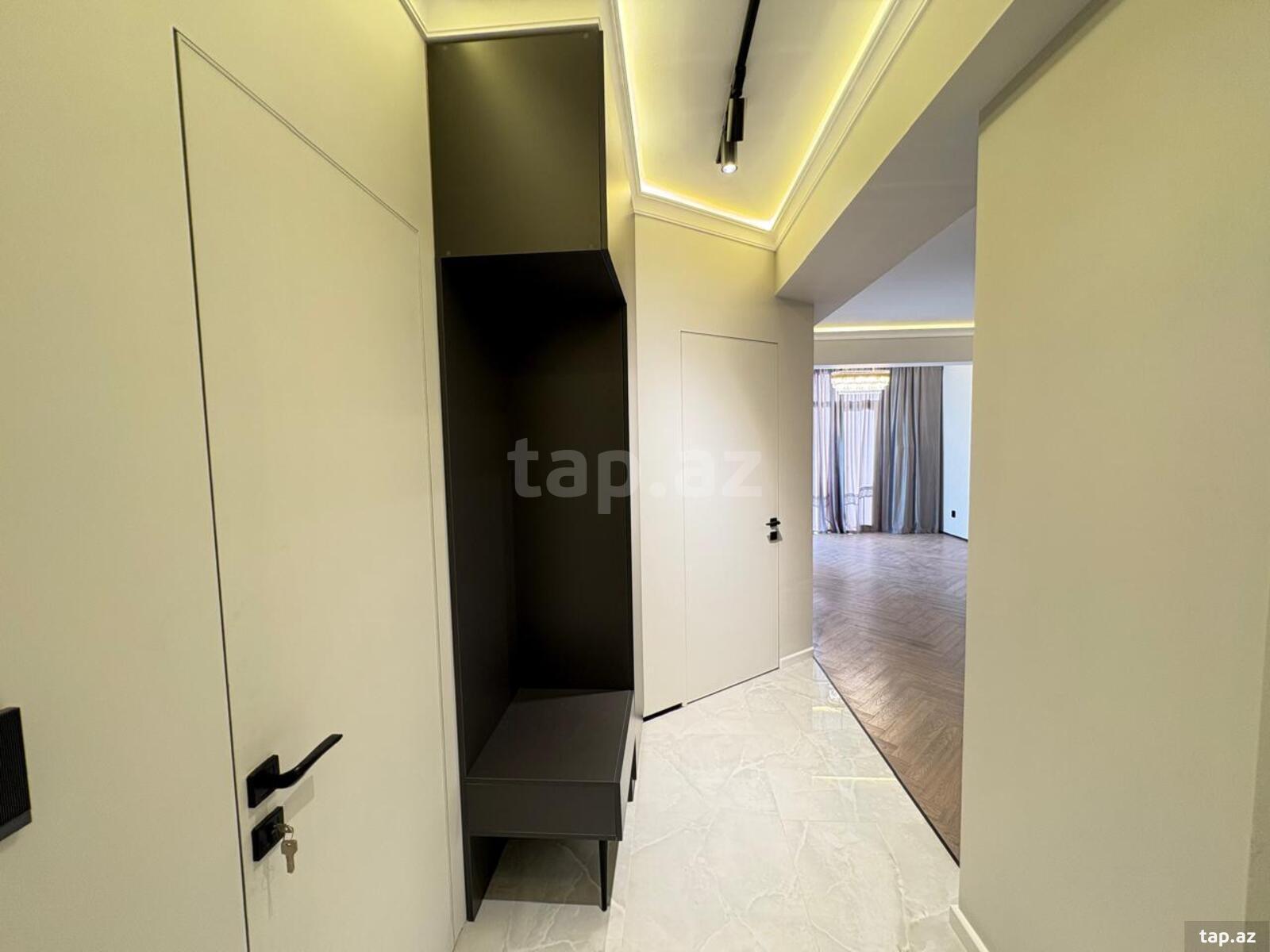 2-otaqlı yeni tikili, Nəcəfqulu Rəfiyev küç., 66 m²