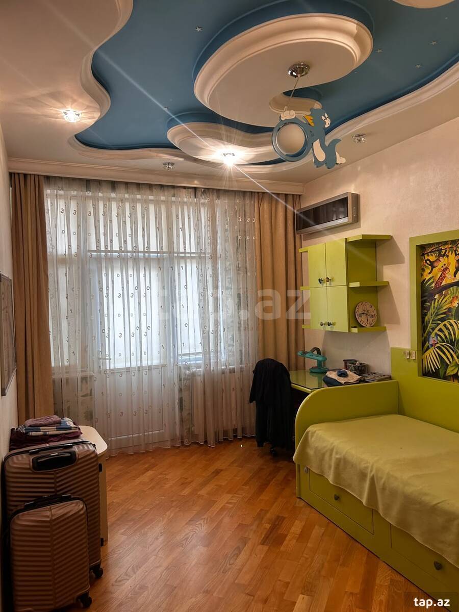 4-otaqlı yeni tikili kirayə verilir, Süleyman Vəzirov küç. 17a, 147 m²