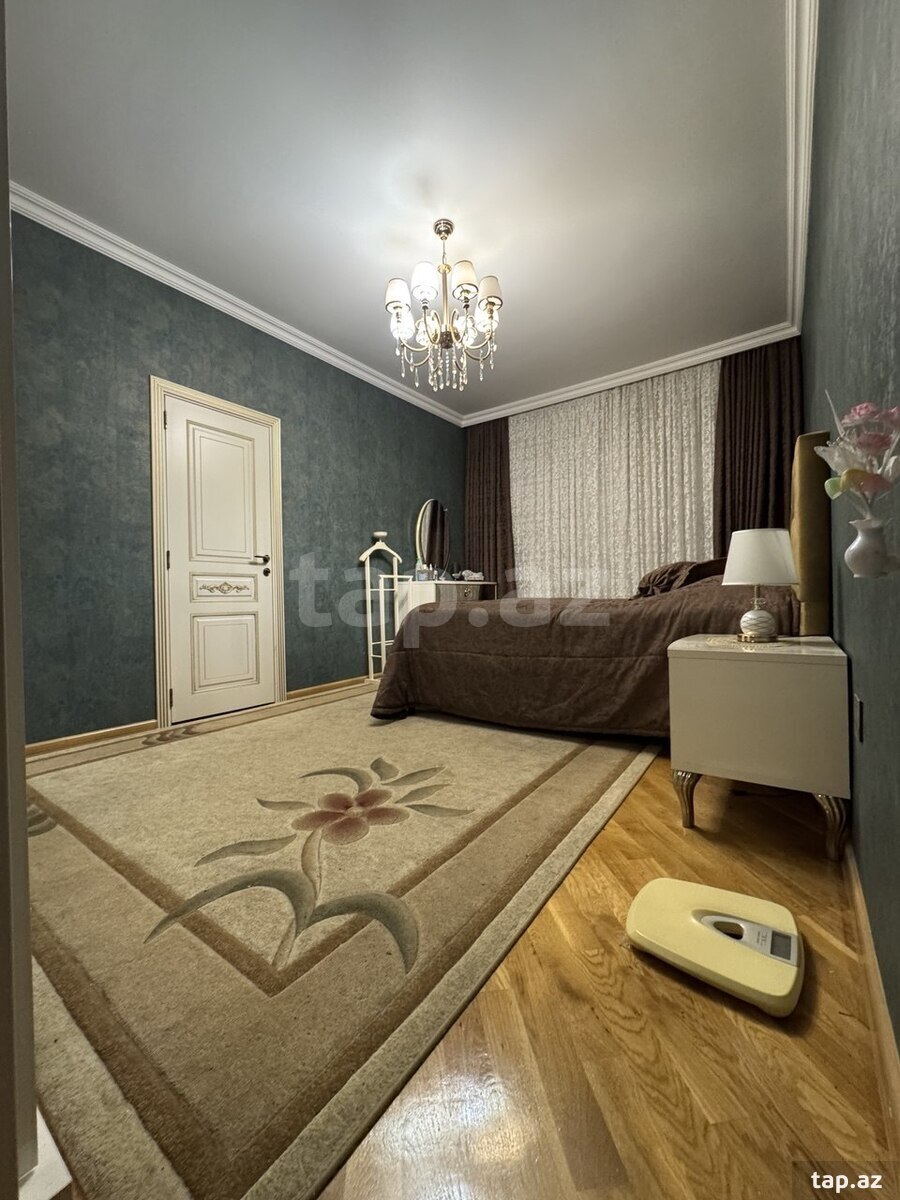 3-otaqlı mənzil, Azadlıq m., 100 m²
