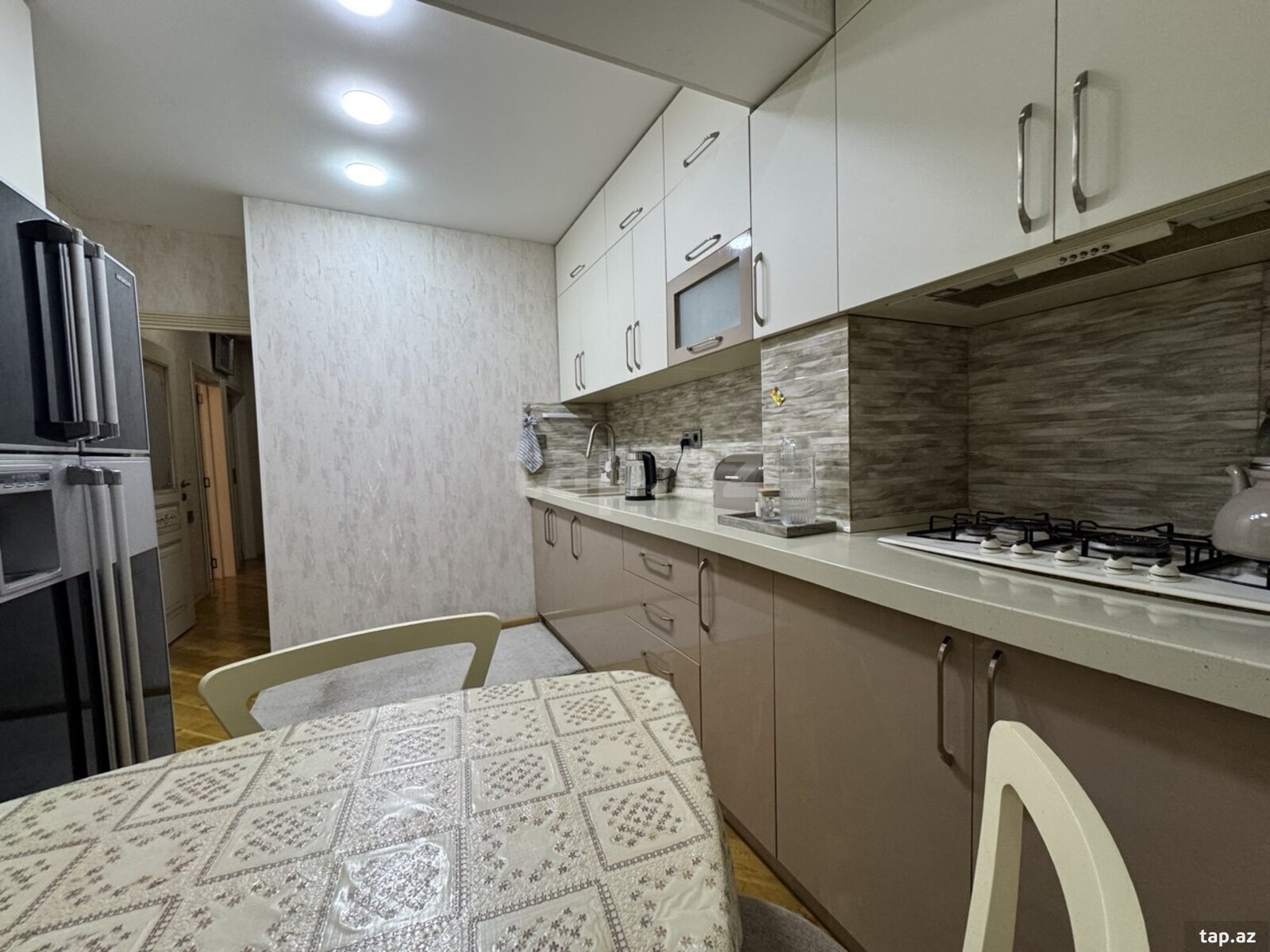 3-otaqlı mənzil, Azadlıq m., 100 m²