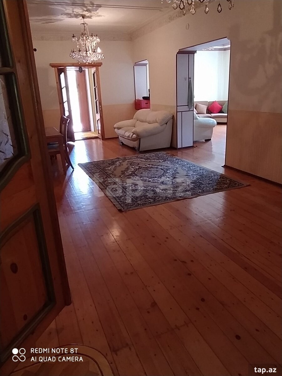 Villa, Astara r.