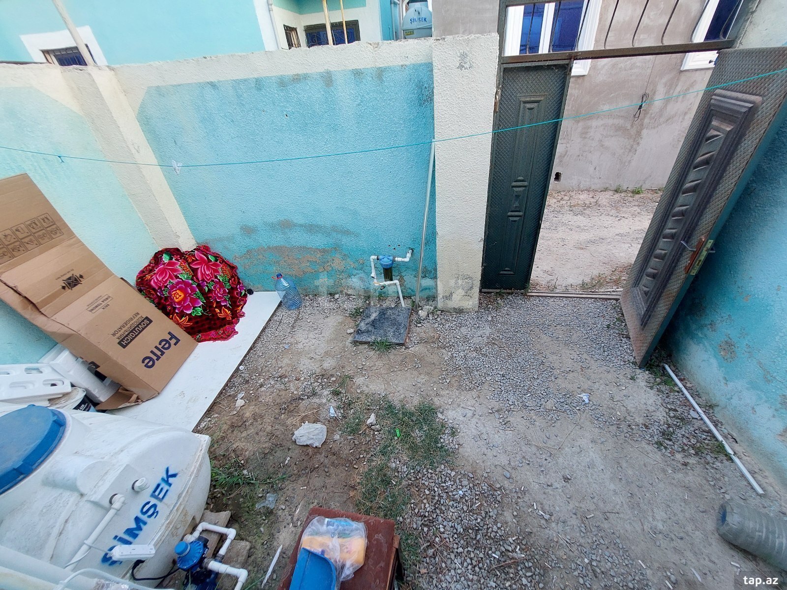 Həyət evi, Binə qəs.