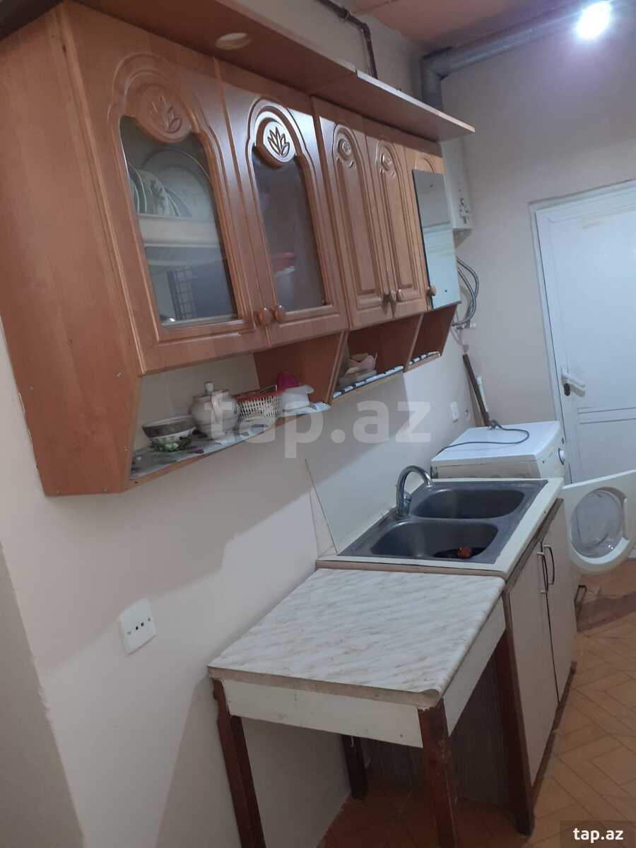 Həyət evi kirayə verilir, Məhəmməd Xiyabani küç. 22