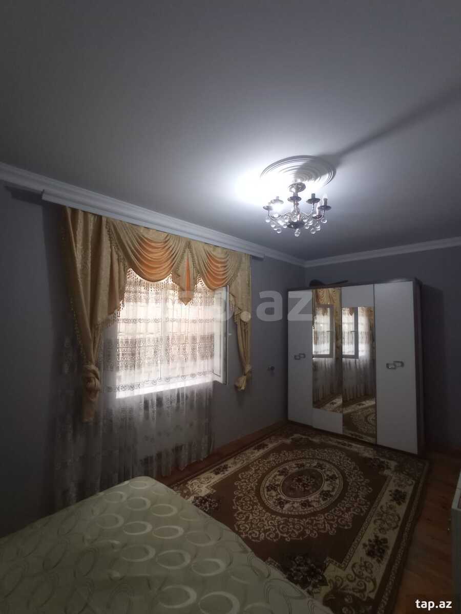 Həyət evi, Saray qəs.