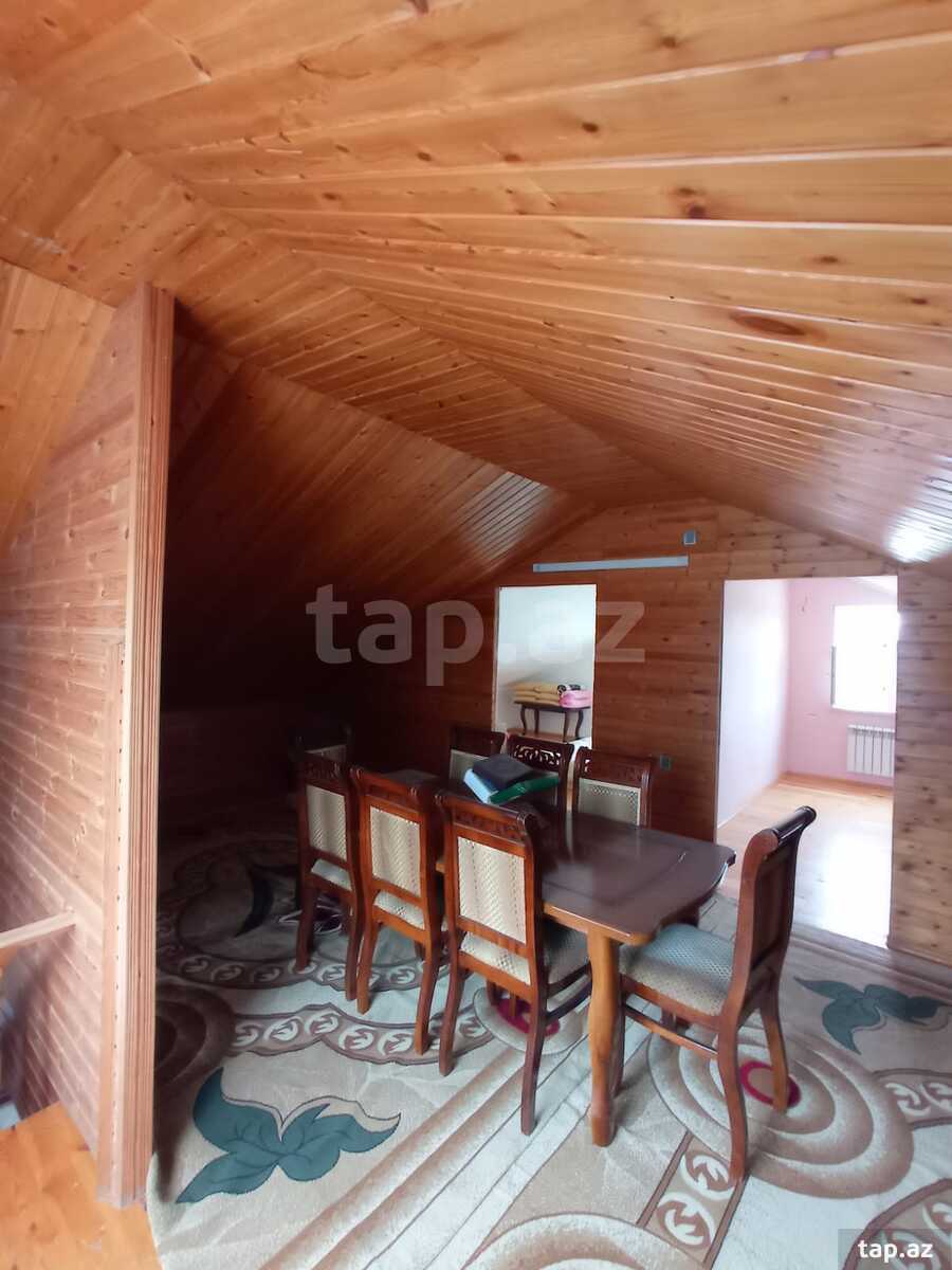 Həyət evi, Saray qəs.