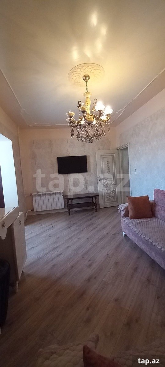 2-otaqlı mənzil, A.Kunanbayev küç., 65 m²