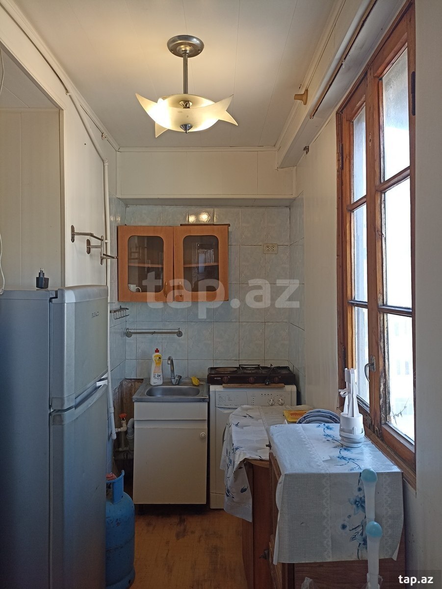 2 otaqlı mənzil satılır, Bakı