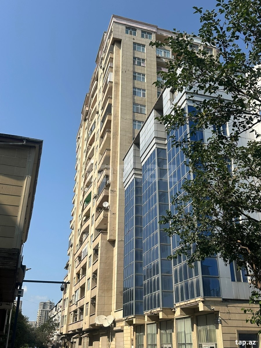 3-otaqlı yeni tikili, Mirəli Seyidov küç., 120 m²