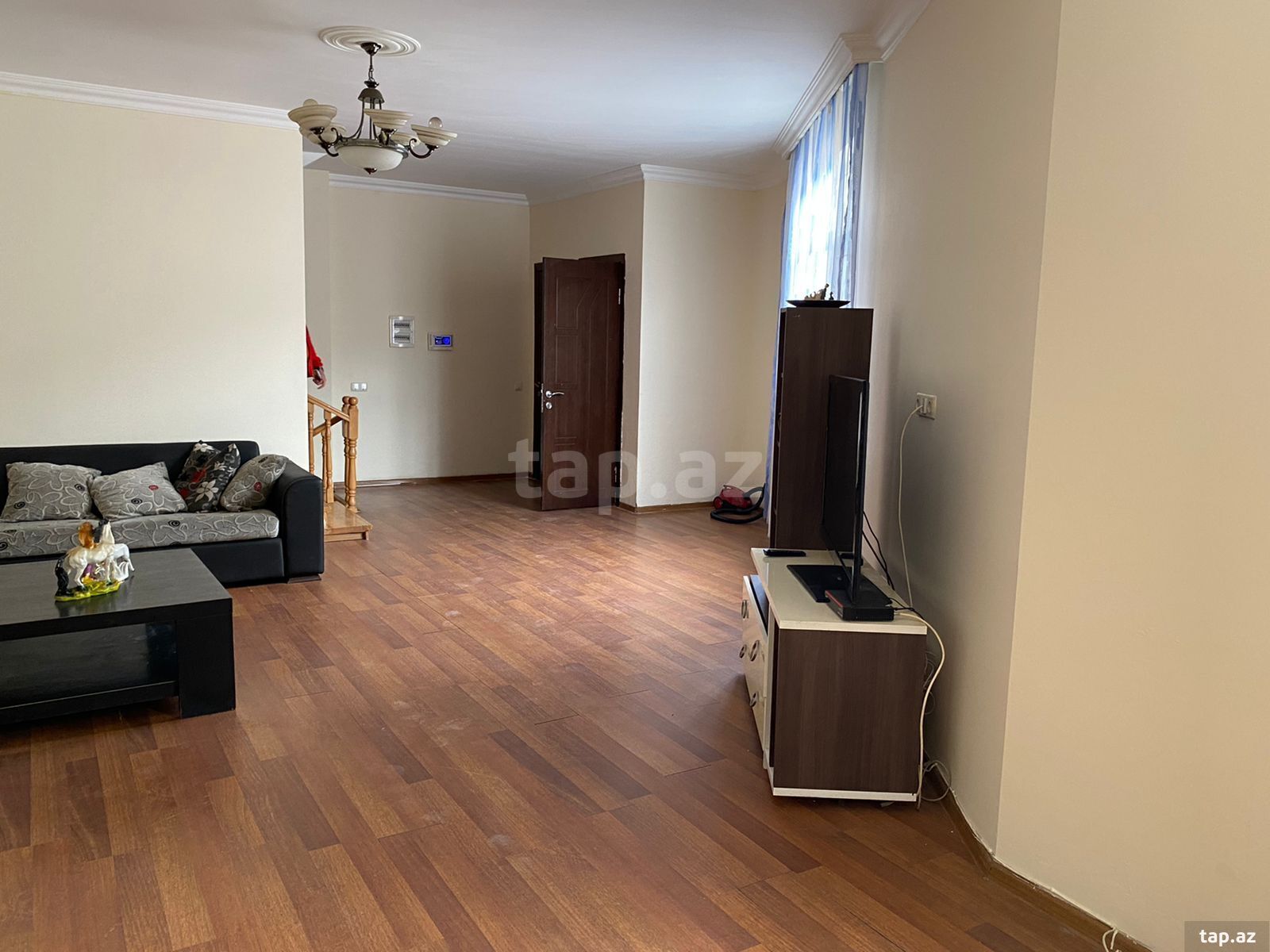 Həyət evi kirayə verilir, 20 Yanvar m.