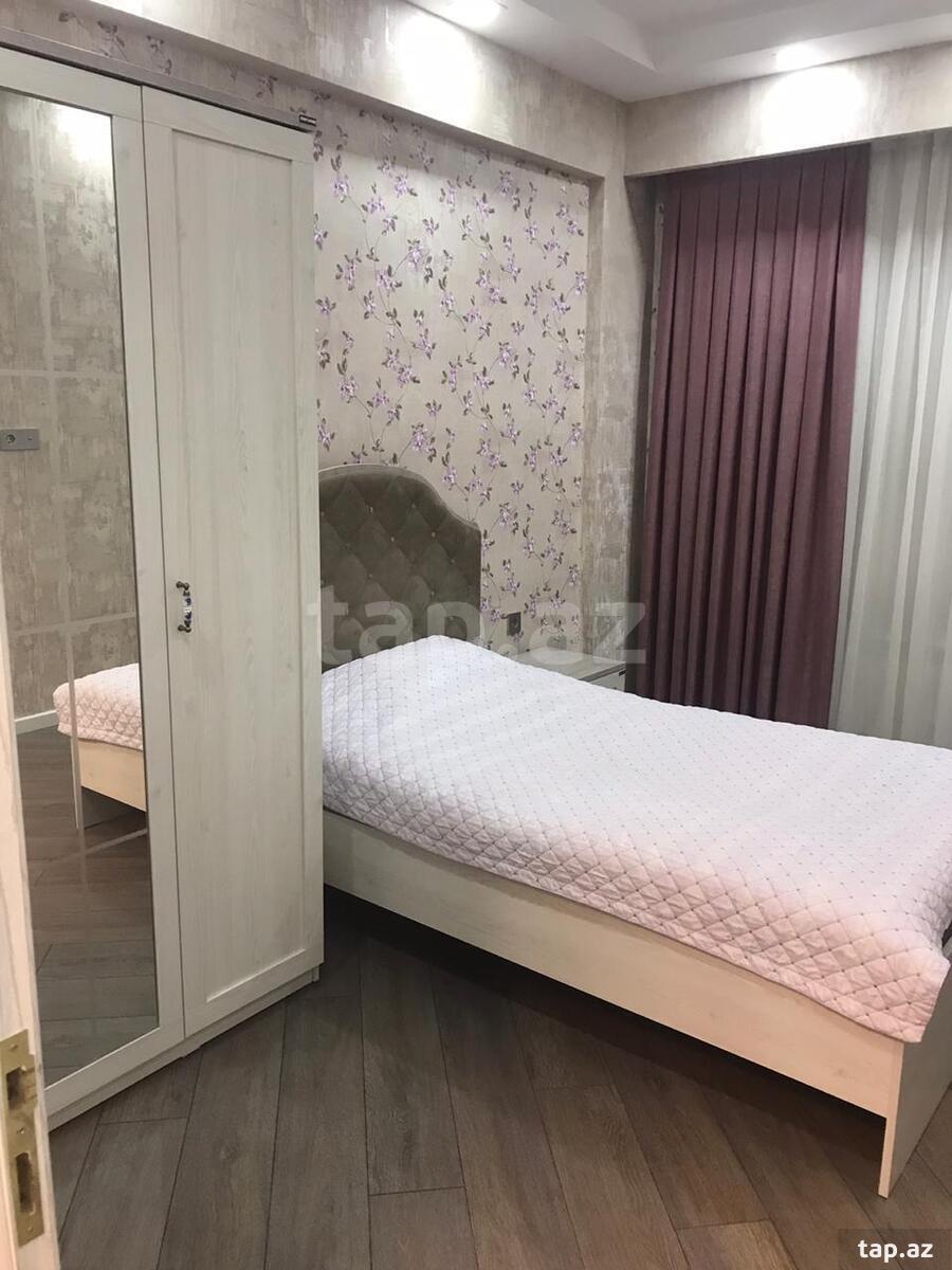 3-otaqlı mənzil, Memar Əcəmi m., 75 m²