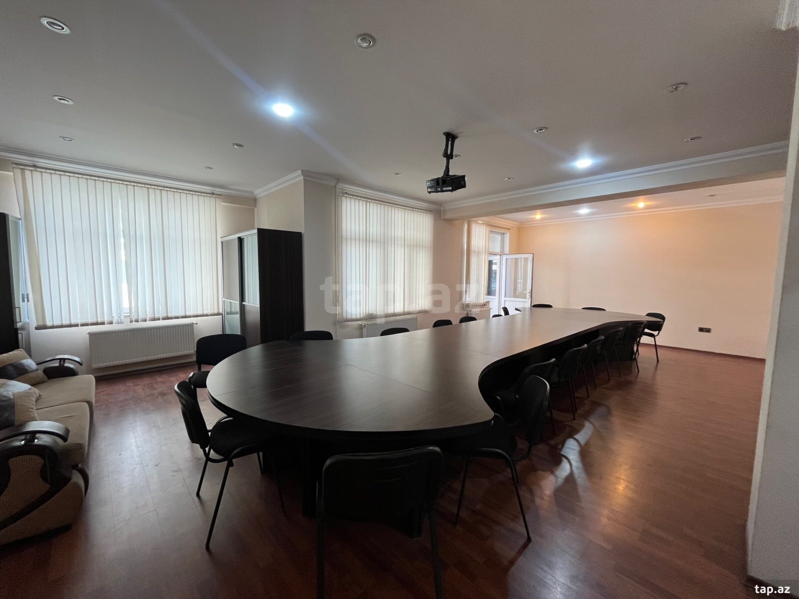 3-otaqlı yeni tikili, Xətai m., 120 m²