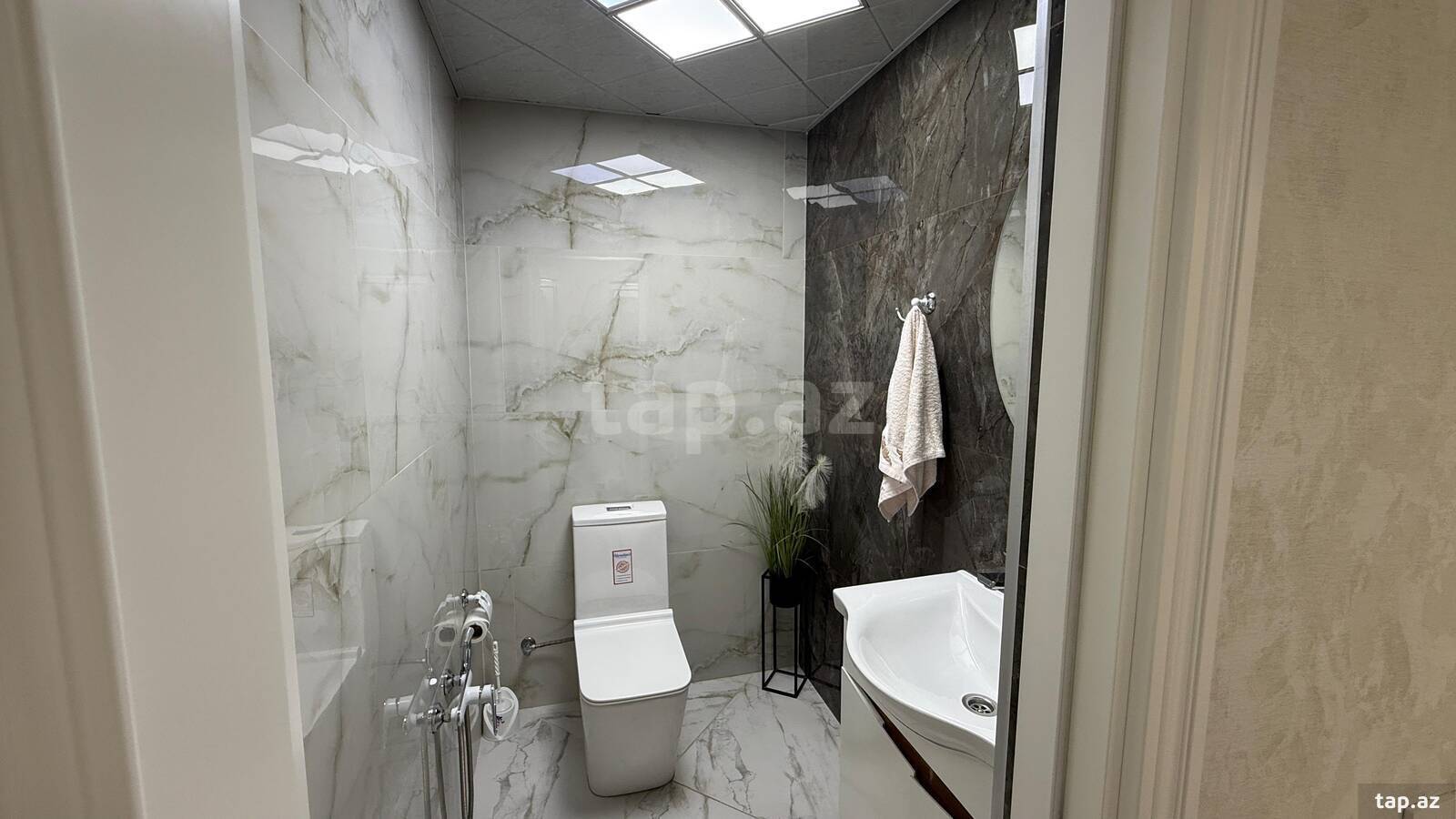 3-otaqlı yeni tikili, Mir Cəlal küç. 135, 128 m²