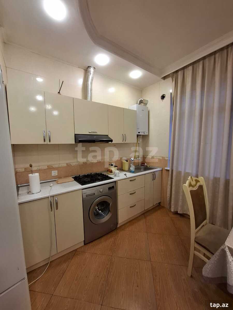 4-otaqlı mənzil kirayə verilir, 28 May m., 85 m²
