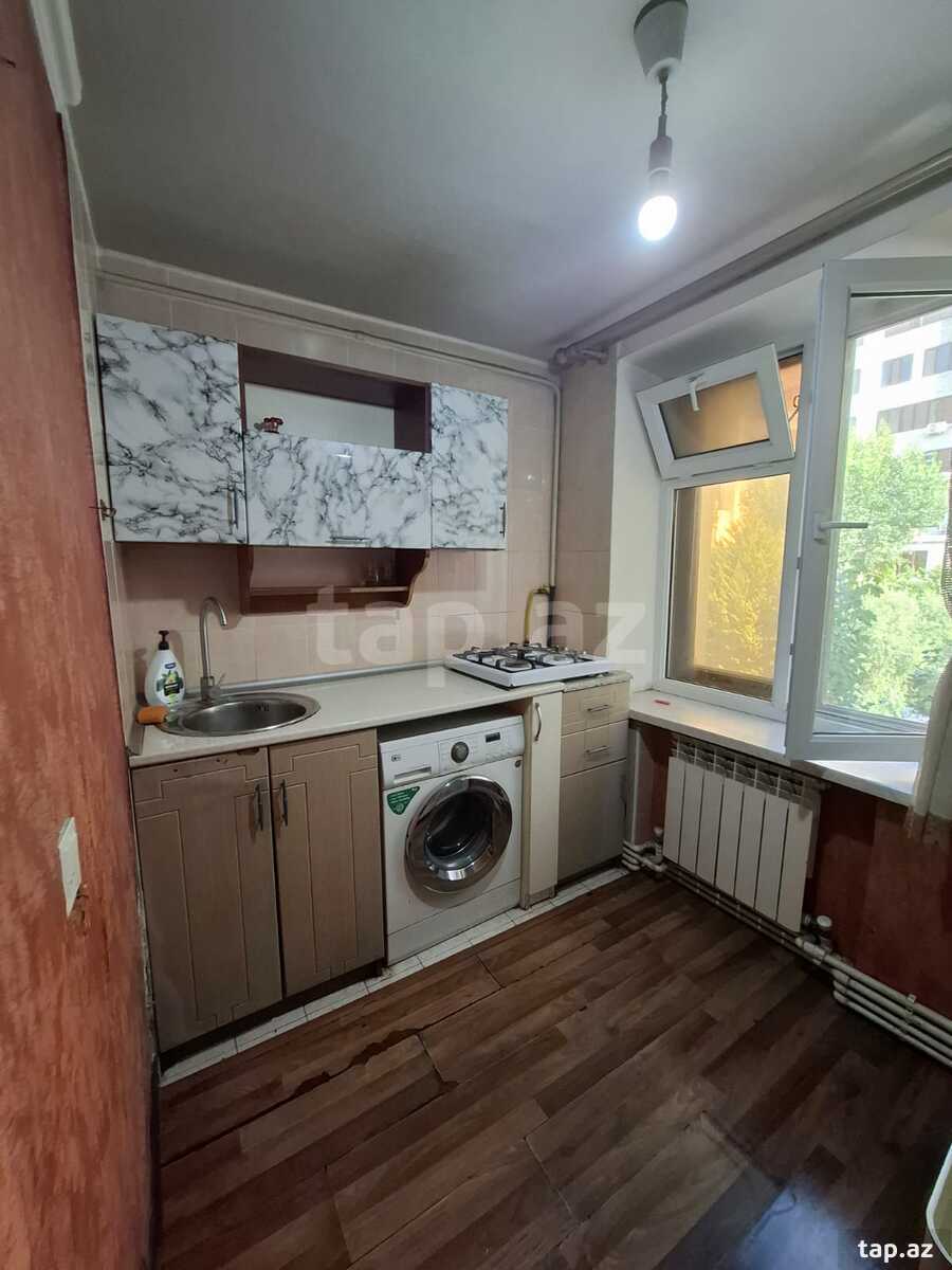 2-otaqlı mənzil kirayə verilir, C.Hacıbəyli küç., 60 m²