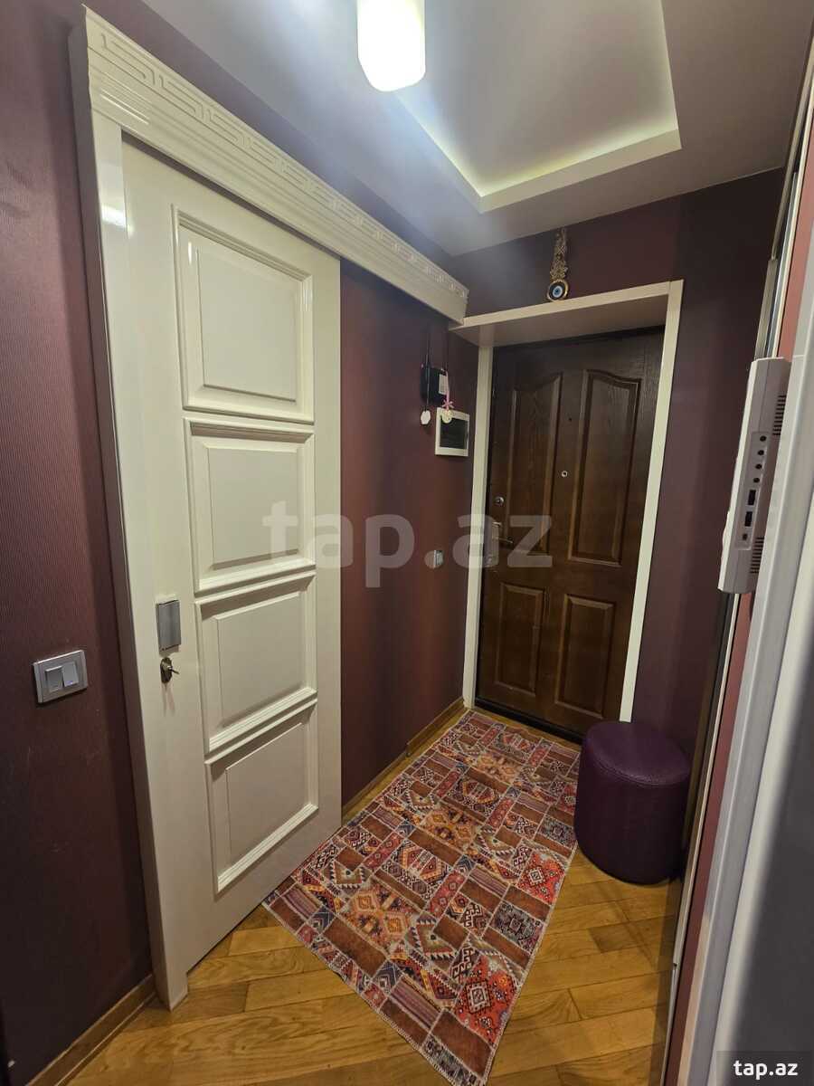 3-otaqlı mənzil, Elmlər Akademiyası m., 65 m²